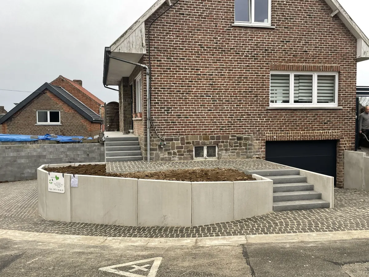 Retenue de terre en L béton